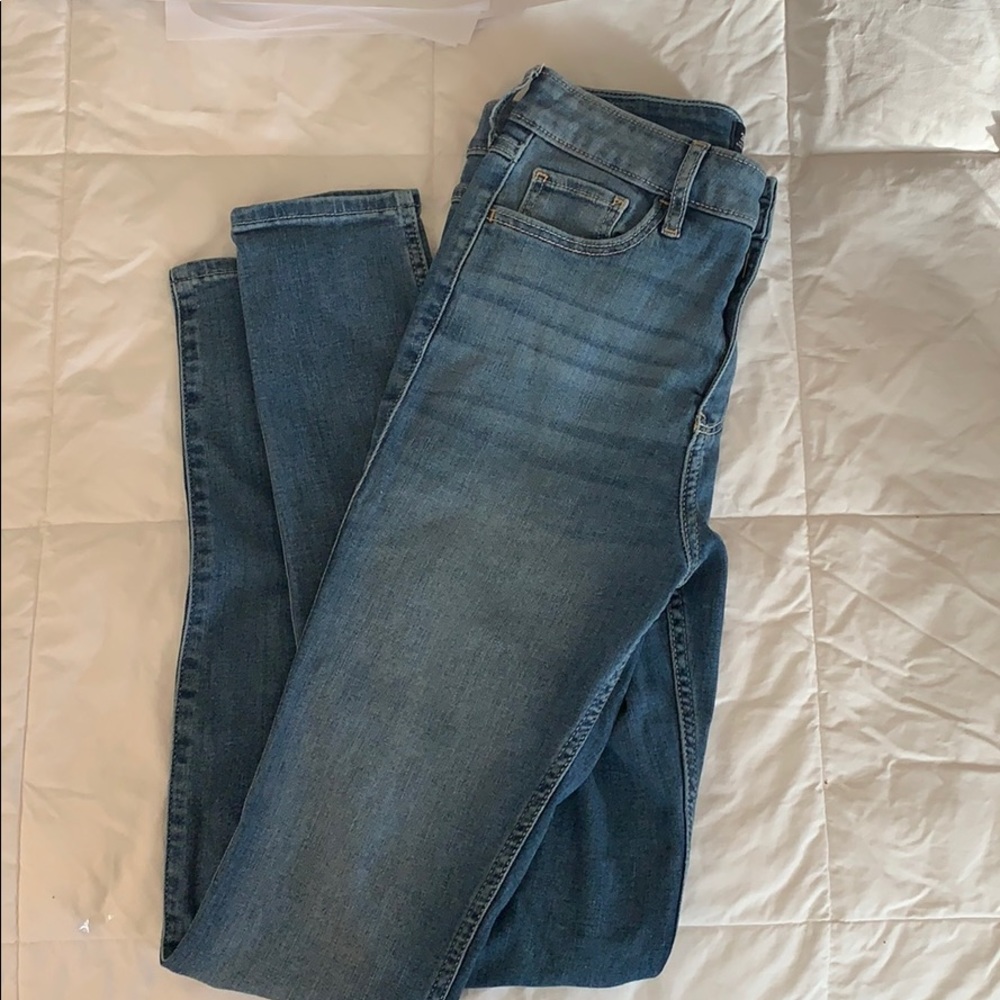 Hollister Skinny Jeans size 3R